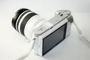 microonde-Samsung-MG23K3515AW-ET-chiuso